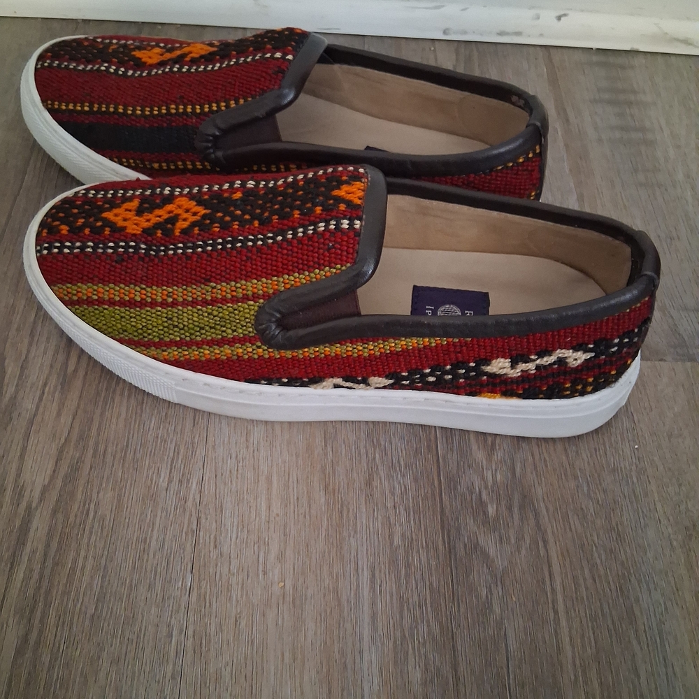 Res IPSA Colorful Slip-On Shoes